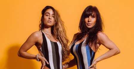 Sommer ray with her mother